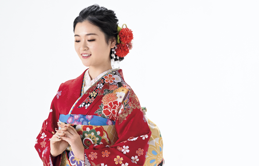 これであなたもお姫様！？ 人気No.1の赤地の振袖  KIMONO みやこや 