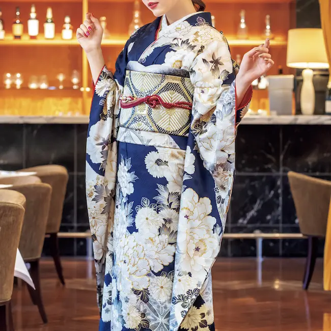 白地すっきり上品な古典振袖フルセット