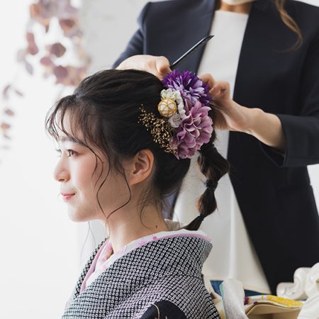 振袖に似合う髪型とは？顔映え＆後ろ姿が映えるヘアスタイル特集【顔型・髪の長さ別】