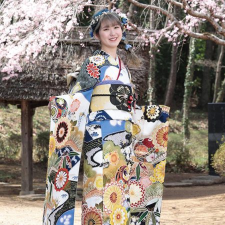 振袖専門店が教える！着物選びで失敗しないための3つのチェックポイント