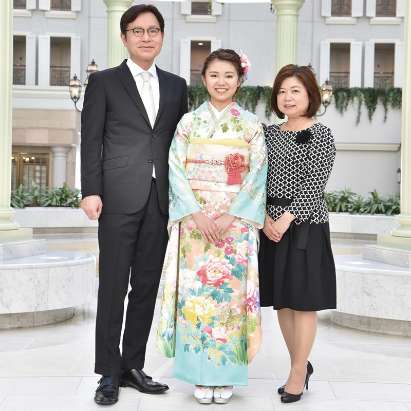 フォトスタジオ「i.Story」で家族の「記念撮影」